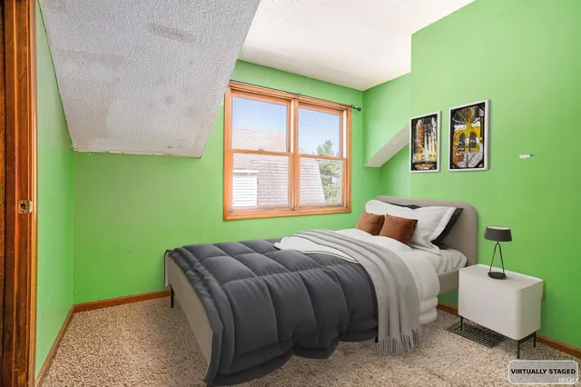 $230,000 | 105 15th Street, Winona Lake, IN 46590