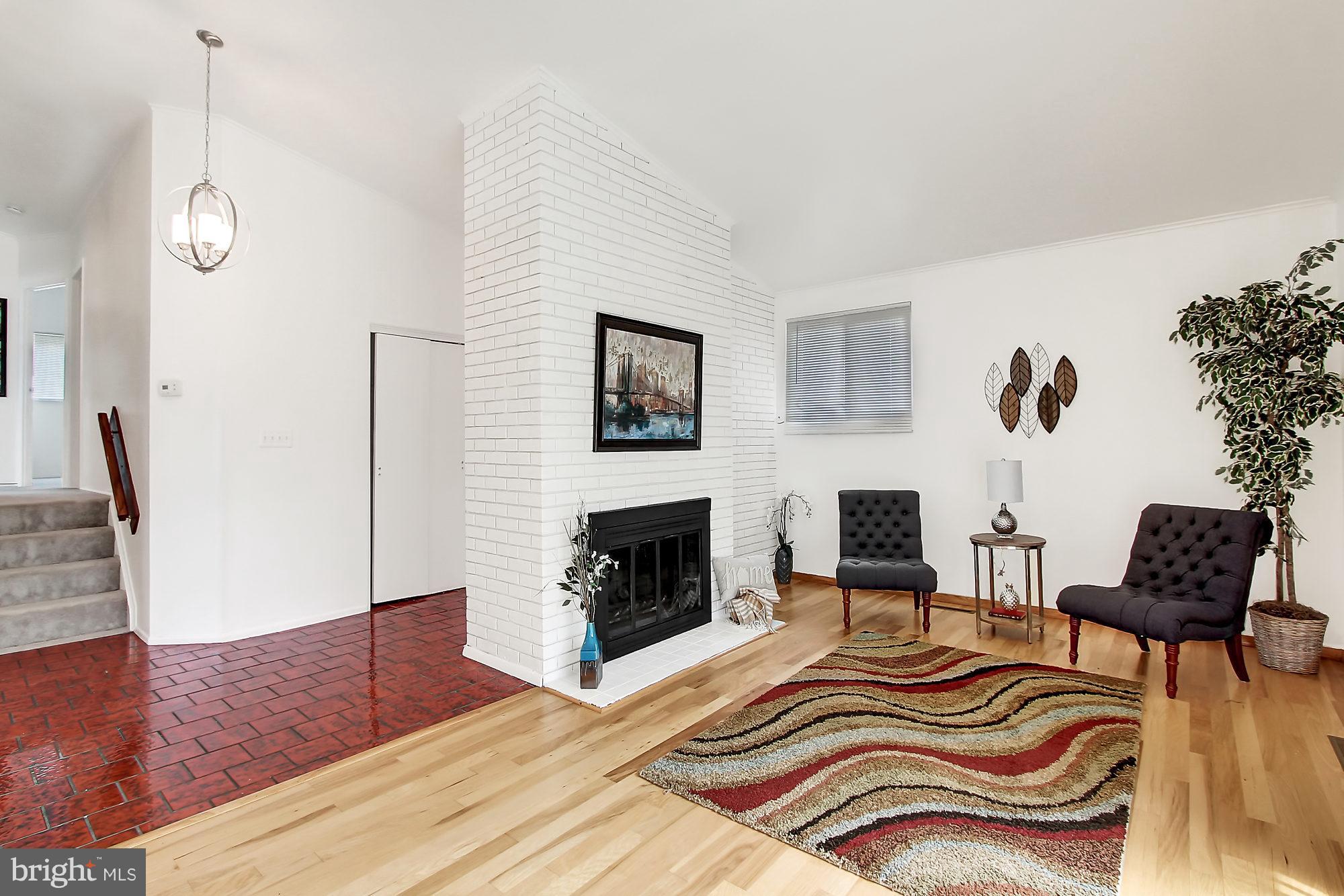 4727 Belle Forte Road Baltimore, MD 21208 - Photo 2 of 30 Gleaming Hardwood Floors