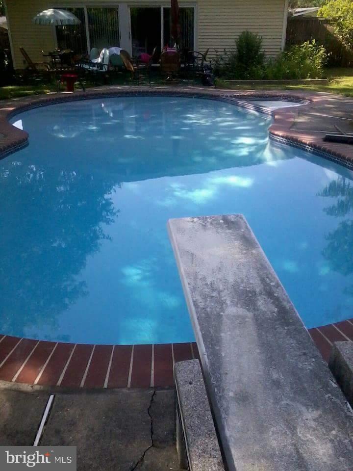 4727 Belle Forte Road Baltimore, MD 21208 - Photo 24 of 30 Dive into Serenity