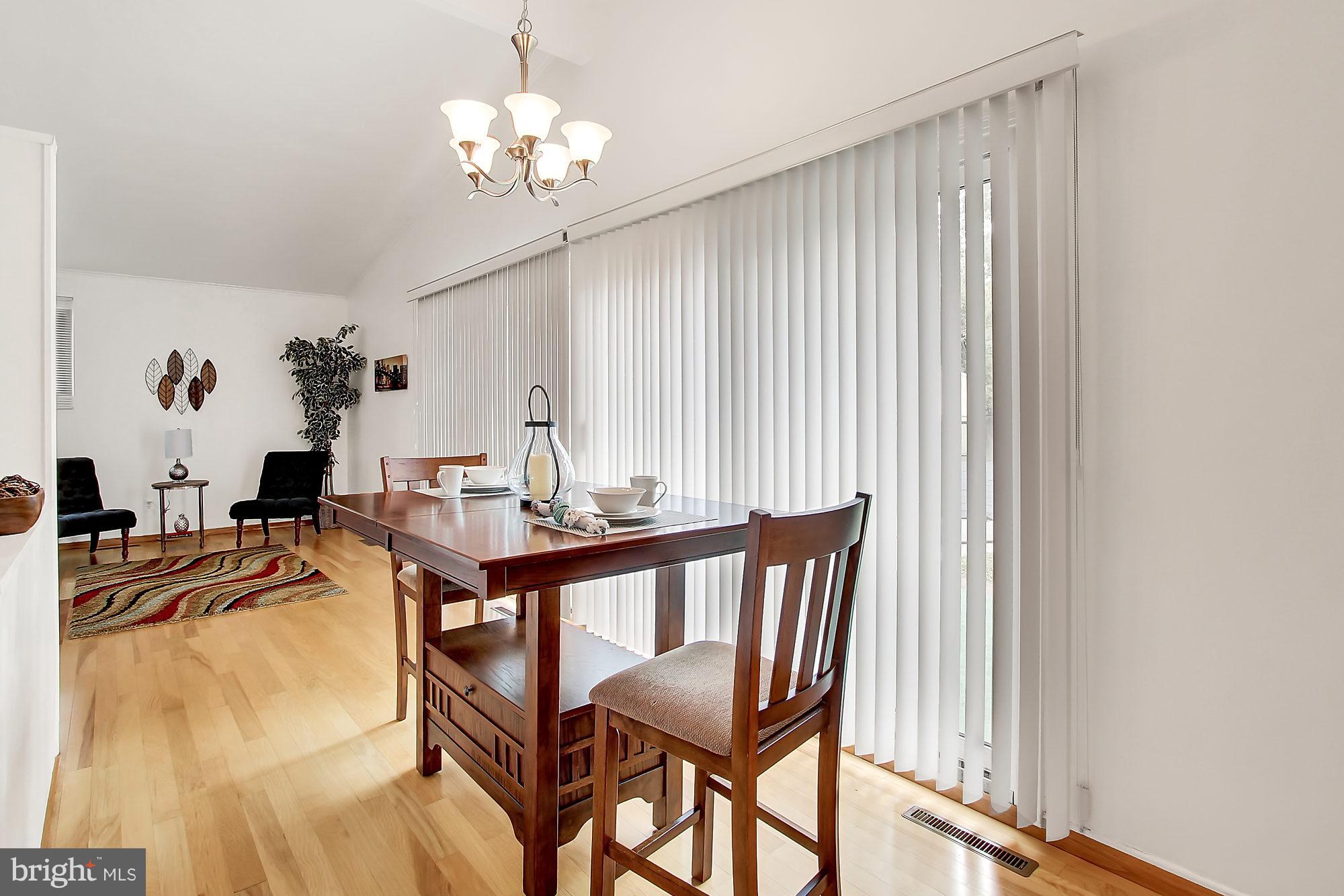 4727 Belle Forte Road Baltimore, MD 21208 - Photo 4 of 30 Natural Lighting