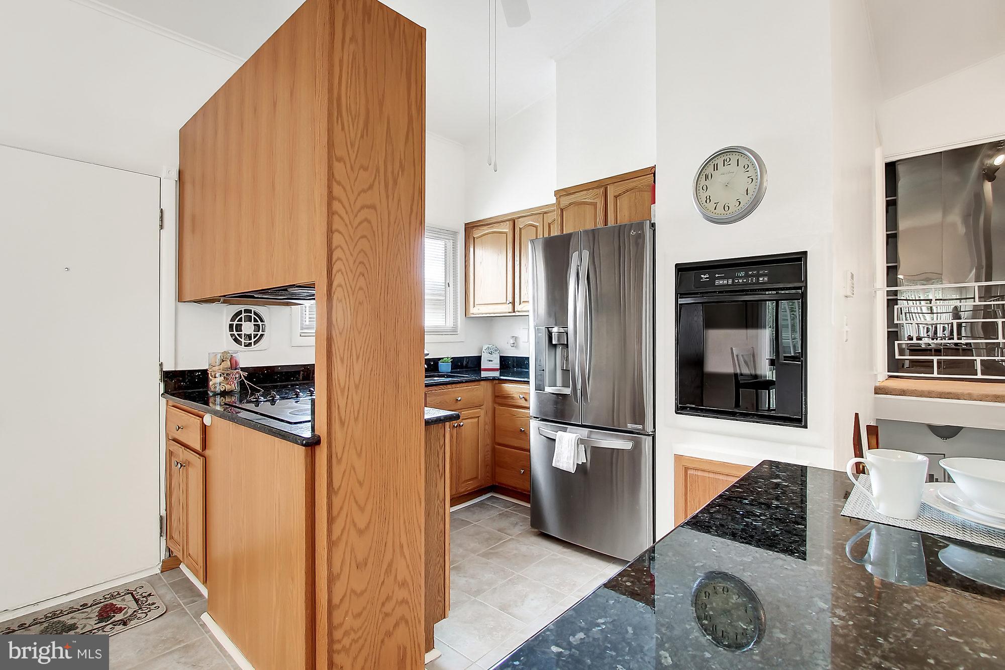4727 Belle Forte Road Baltimore, MD 21208 - Photo 5 of 30 Granite Counteres