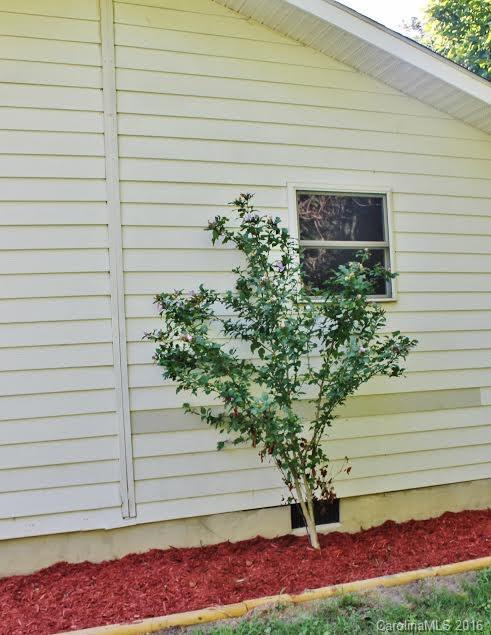 2095 Oleta Road Hendersonville, NC 28792 - Photo 10 of 10 Gallery Image 10
