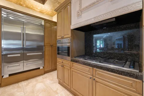 $1,850,000 | 18 Vía Condotti, Rancho Mirage, CA 92270