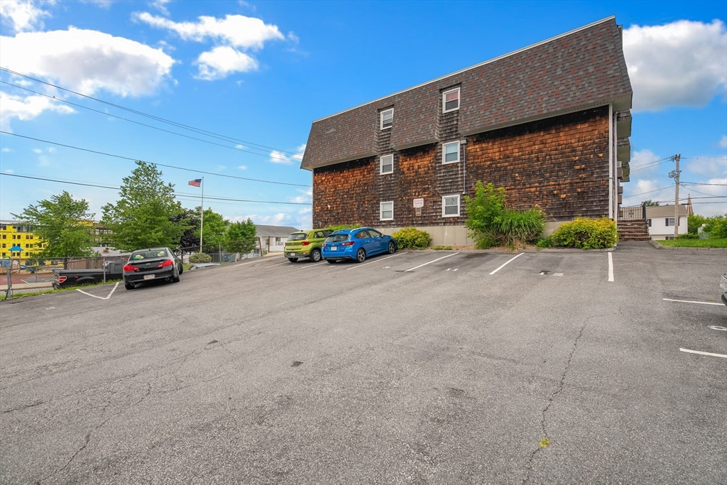 464 Bank Fall River, Unit 3 Fall River, MA 02720 - Photo 18 of 18