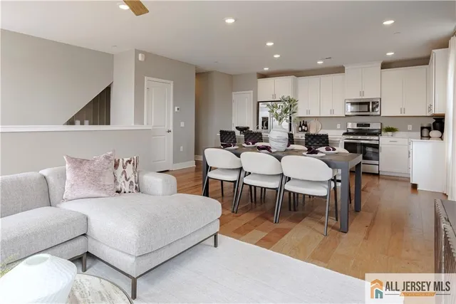 $648,340 | 139 John Vanzandt Drive, Titusville, NJ 08560