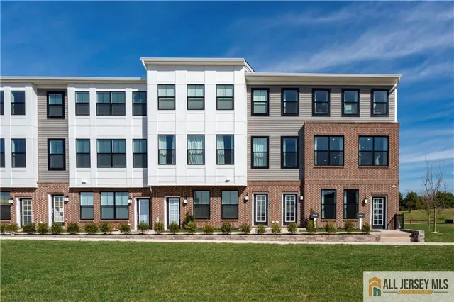 $648,340 | 139 John Vanzandt Drive, Titusville, NJ 08560