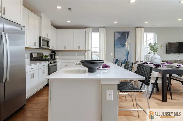 $648,340 | 139 John Vanzandt Drive, Titusville, NJ 08560