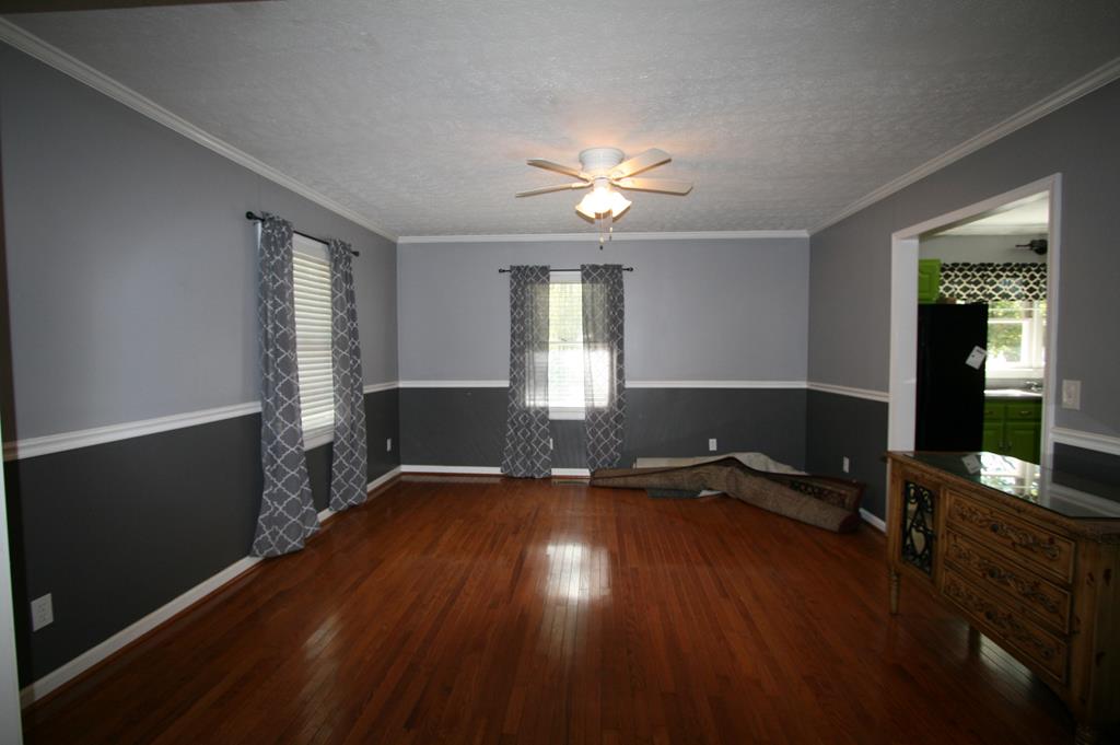 1645 Oak Grove Road Southwest Calhoun, GA 30701 - Photo 15 of 45 Gallery Image 15