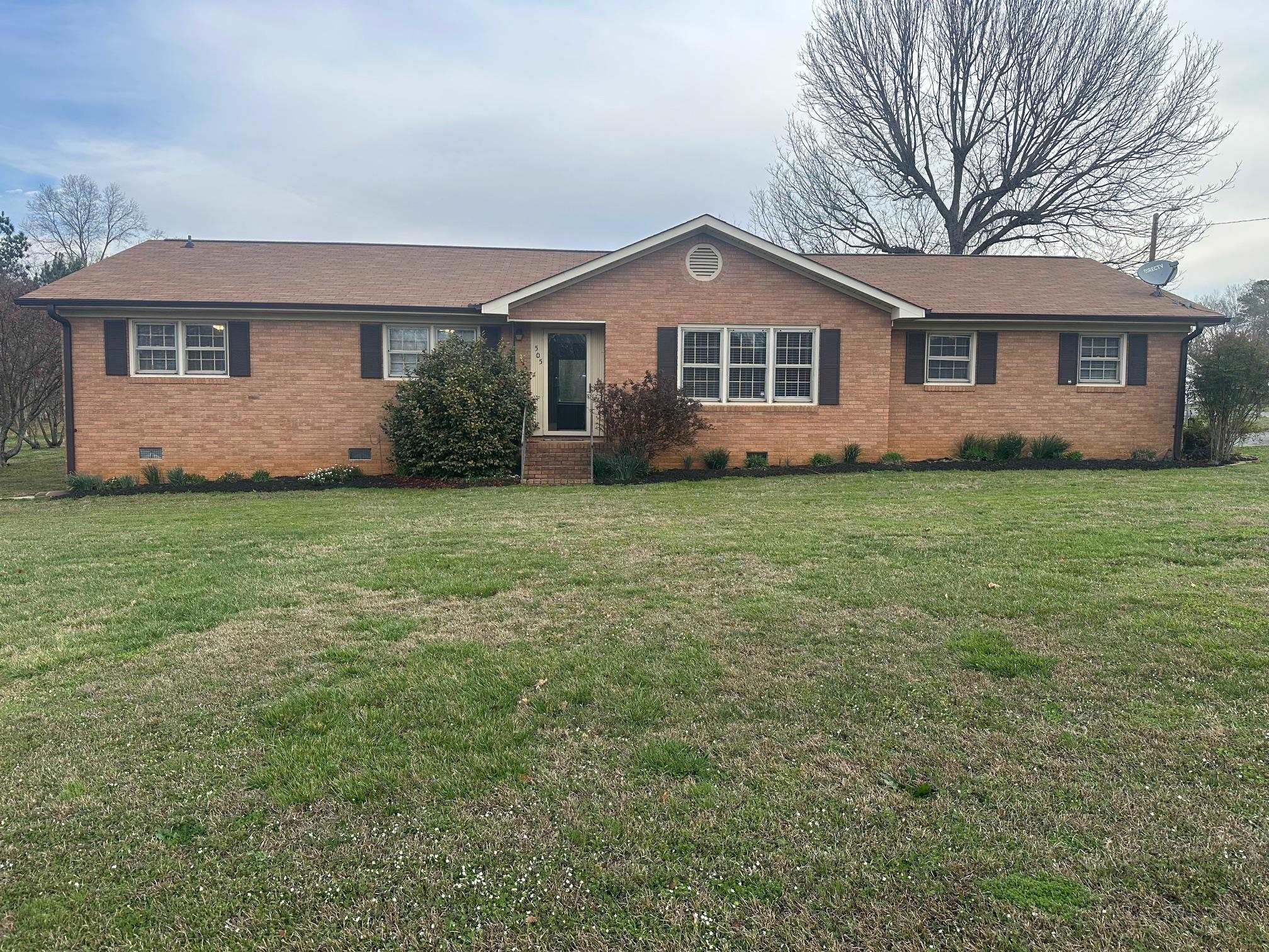 505 Highway 11 Chesnee, SC 29323 - Photo 2 of 40