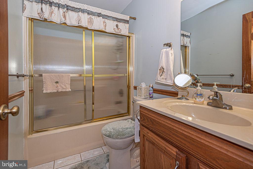 6 Pinehurst Road Ocean Pines, MD 21811 - Photo 19 of 32 Hall Bathroom