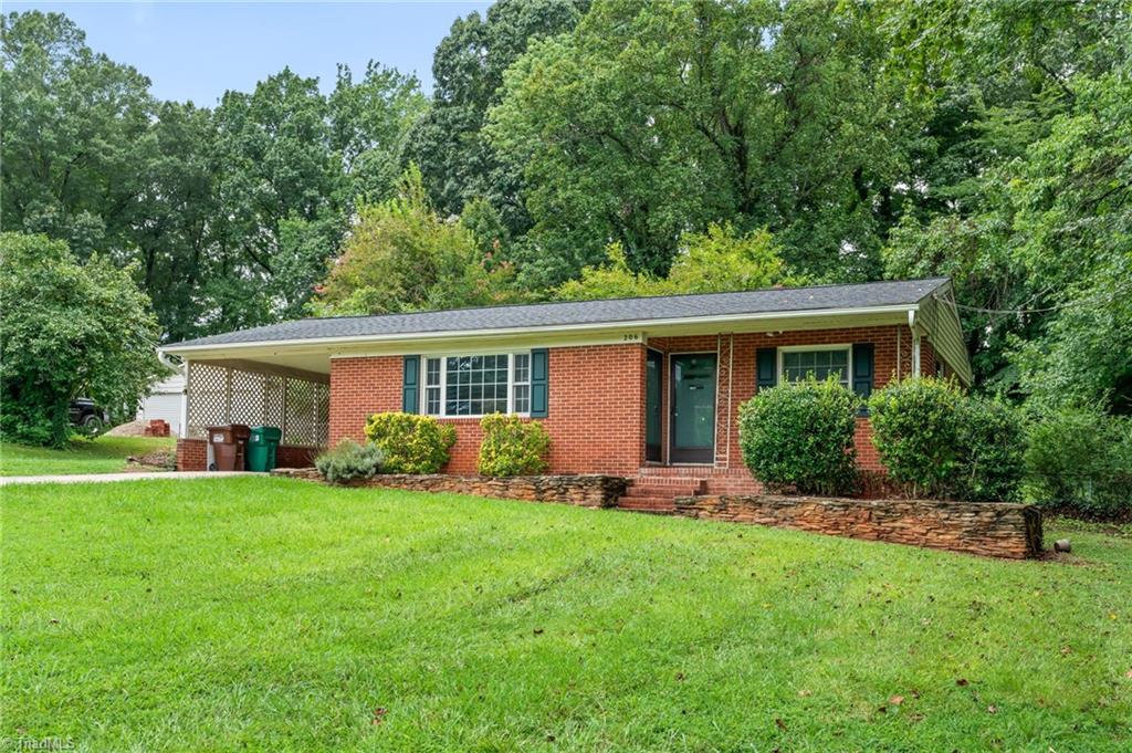 206 Pine Ridge Drive High Point, NC 27262 - Photo 1 of 39 Gallery Image 1