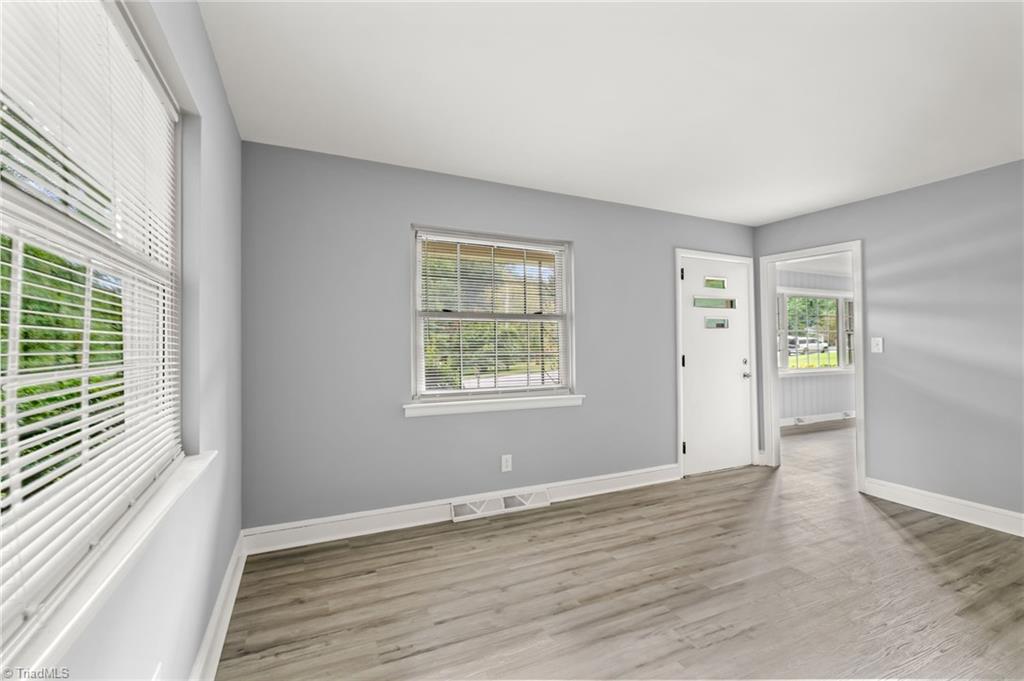 206 Pine Ridge Drive High Point, NC 27262 - Photo 15 of 39 Gallery Image 15