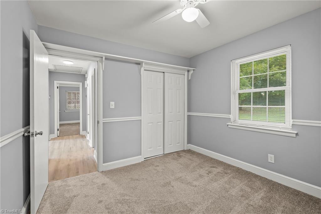 206 Pine Ridge Drive High Point, NC 27262 - Photo 19 of 39 Gallery Image 19