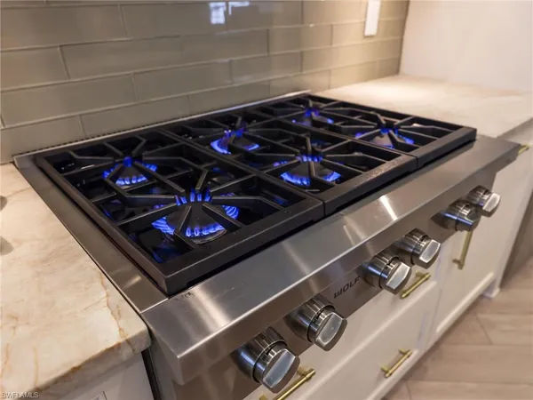 $1,645,000 | 8862 Shenendoah Circle, Naples, FL 34113