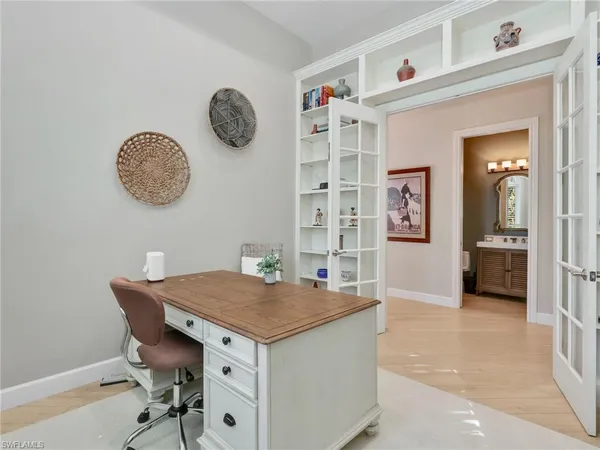 $1,645,000 | 8862 Shenendoah Circle, Naples, FL 34113