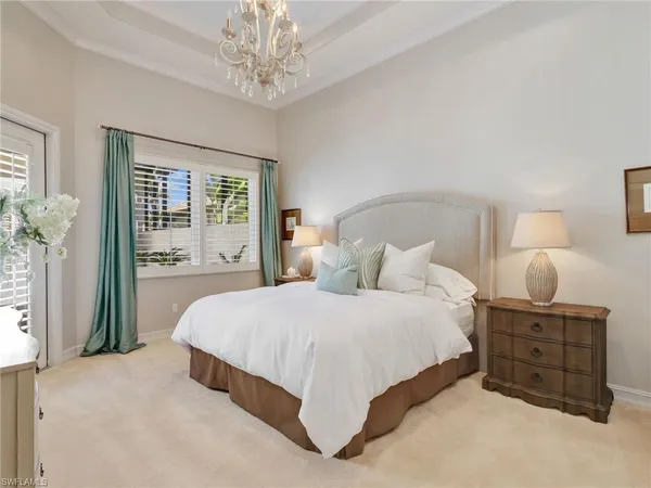 $1,645,000 | 8862 Shenendoah Circle, Naples, FL 34113