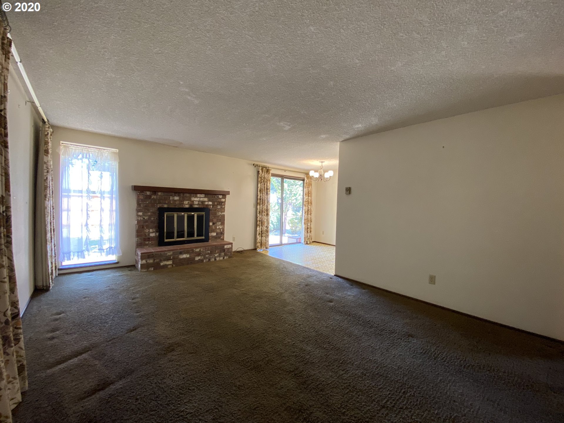 25073 Perkins Road Veneta, OR 97487 - Photo 14 of 32 Gallery Image 14