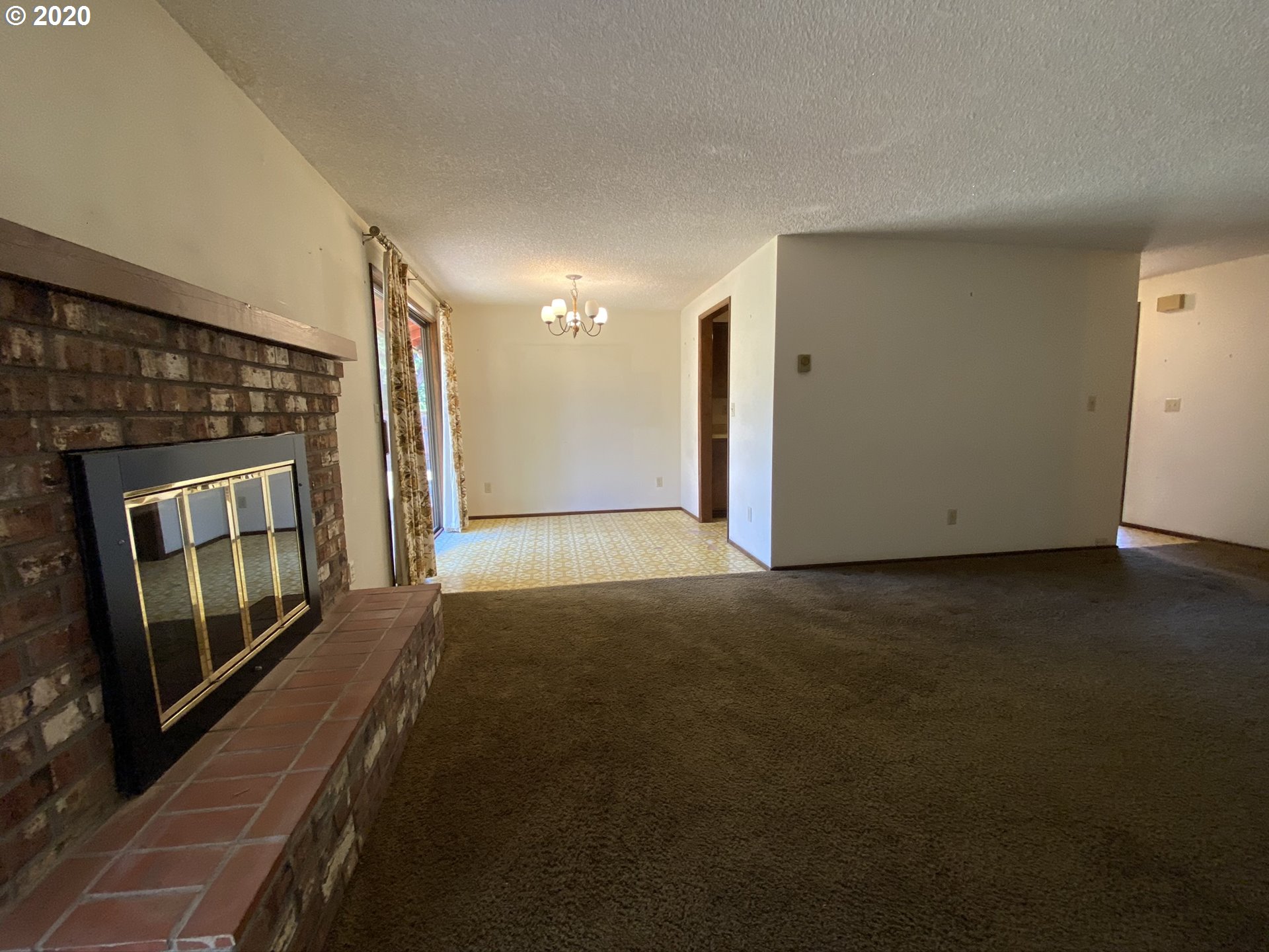 25073 Perkins Road Veneta, OR 97487 - Photo 15 of 32 Gallery Image 15