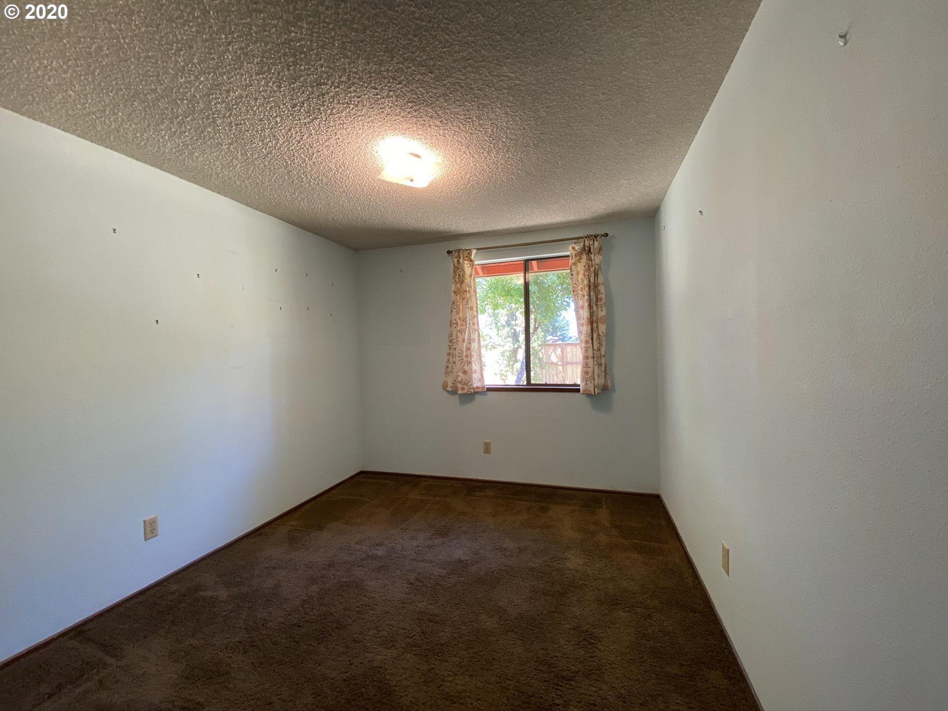 25073 Perkins Road Veneta, OR 97487 - Photo 30 of 32 Gallery Image 30
