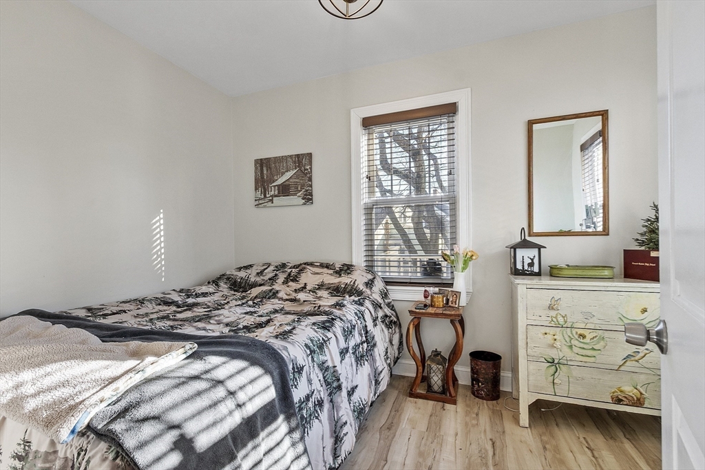 12 Brown Street Maynard, MA 01754 - Photo 11 of 32