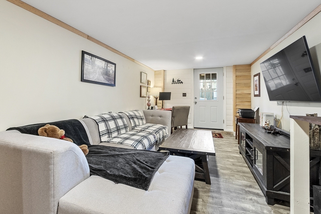 12 Brown Street Maynard, MA 01754 - Photo 22 of 32