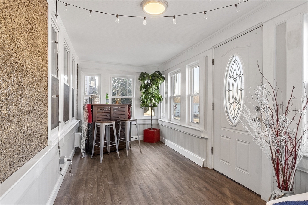 12 Brown Street Maynard, MA 01754 - Photo 5 of 32