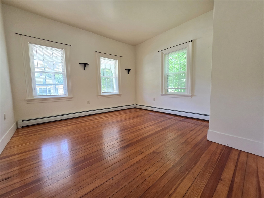 702-704 Main Street Amherst, MA 01002 - Photo 15 of 28
