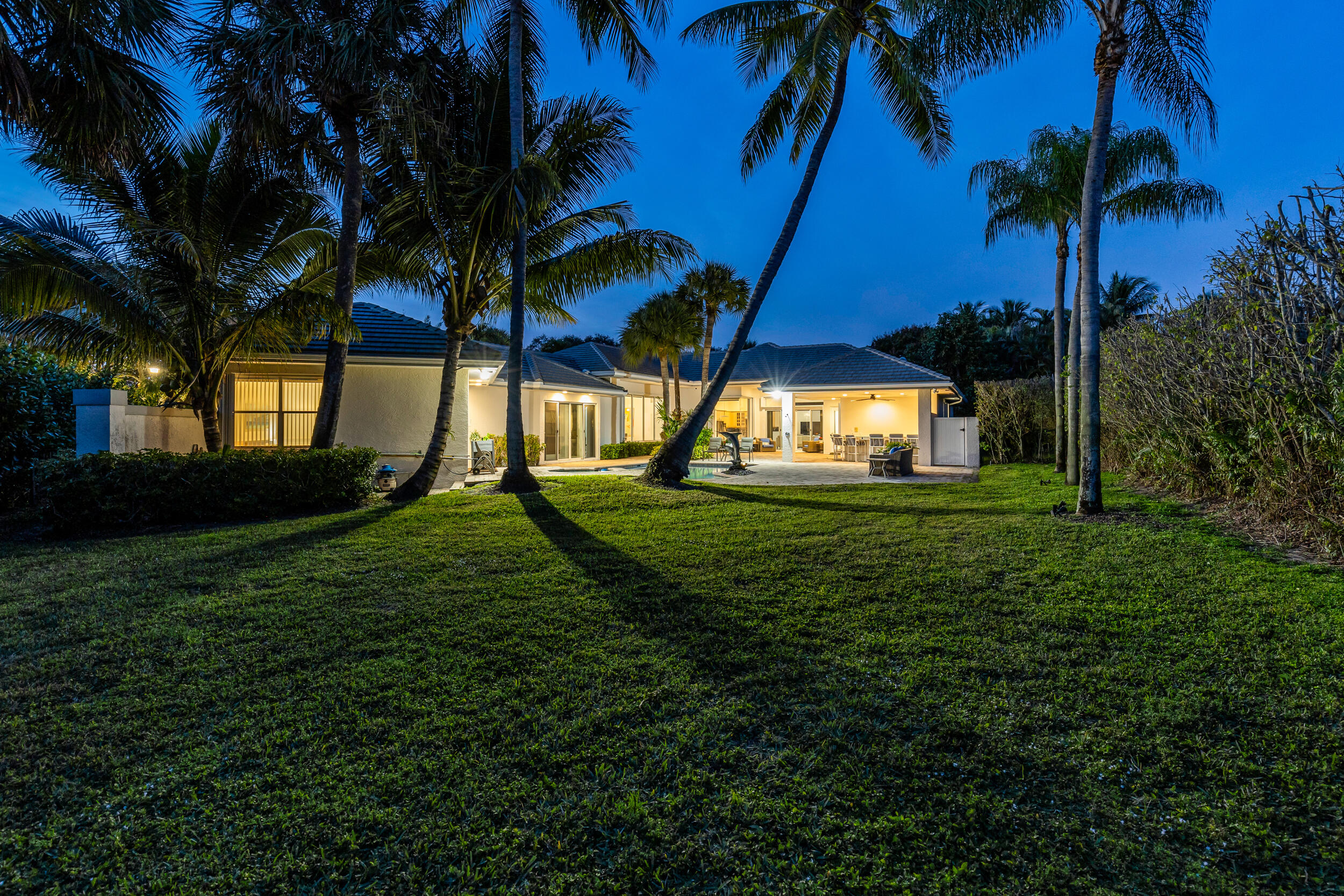 2375 Rabbit Hollowe Circle Delray Beach, FL 33445 - Photo 58 of 62 Tropical Paradise in Your Own Backyard