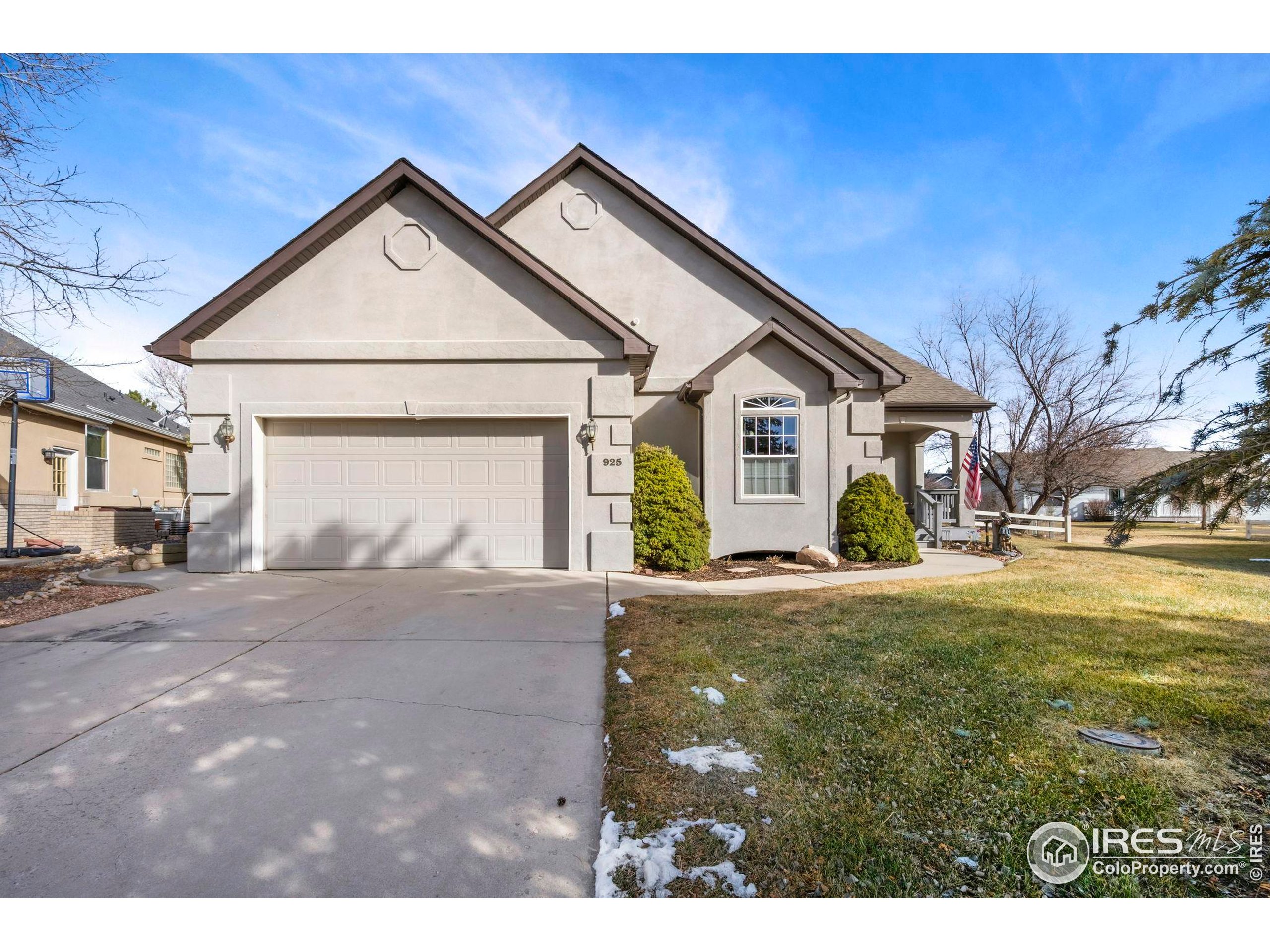 925 Falcon Ridge Court Eaton, CO 80615 - Photo 2 of 32