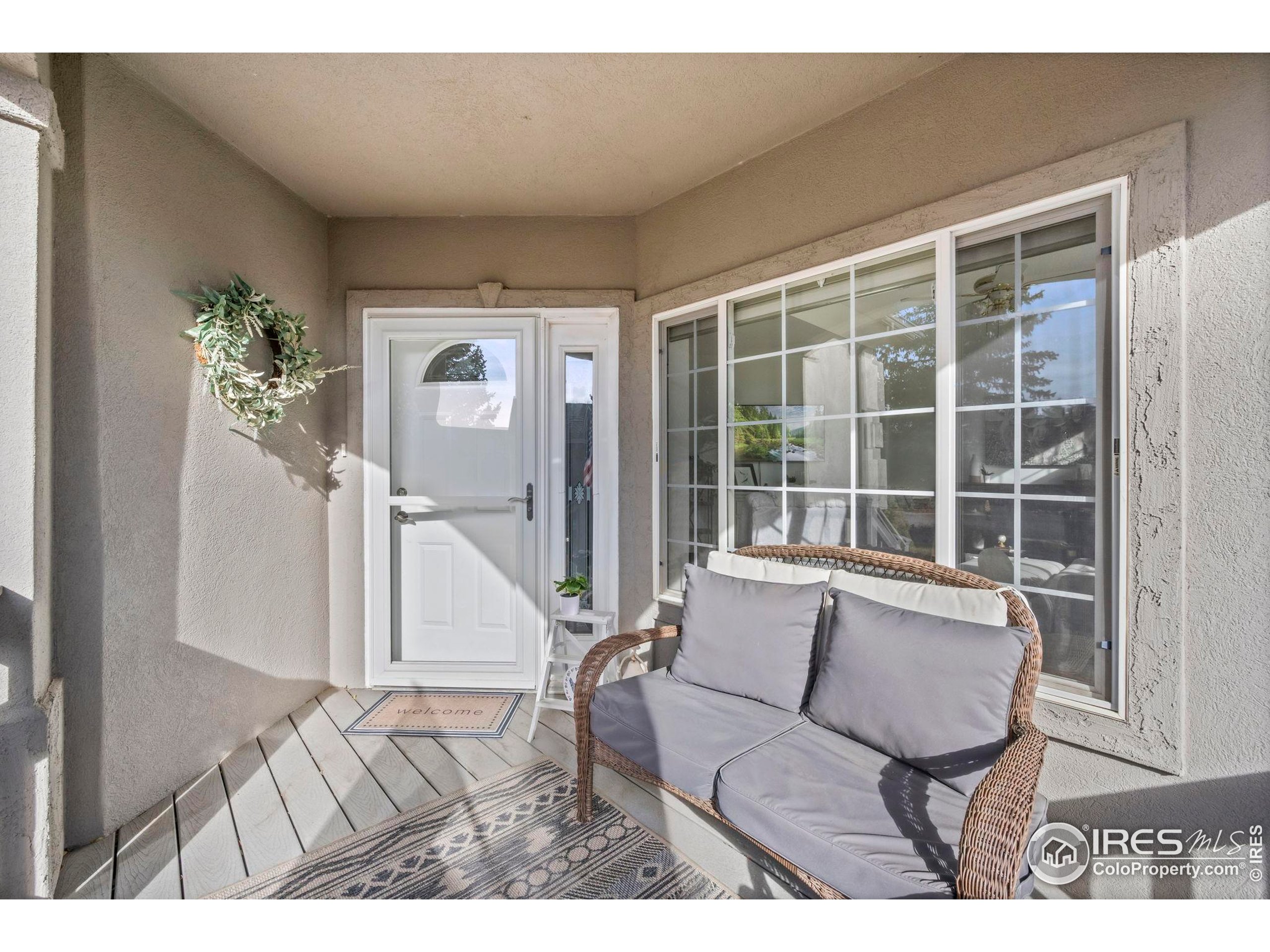 925 Falcon Ridge Court Eaton, CO 80615 - Photo 3 of 32