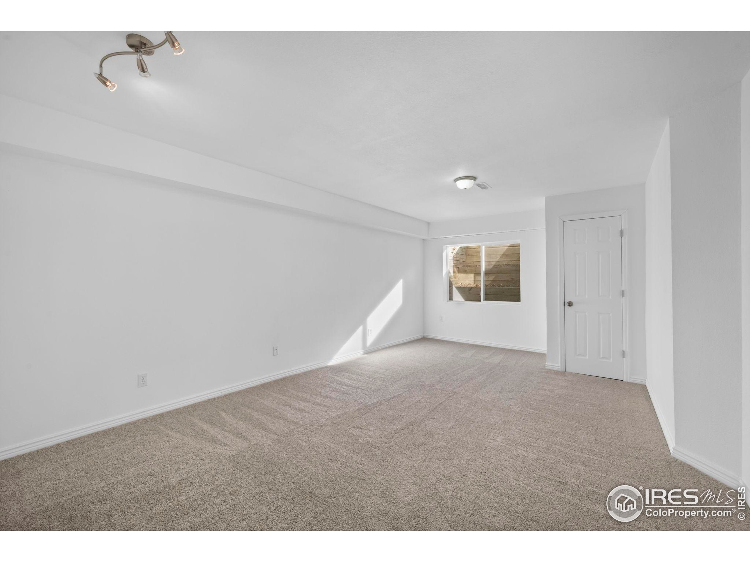 925 Falcon Ridge Court Eaton, CO 80615 - Photo 31 of 32