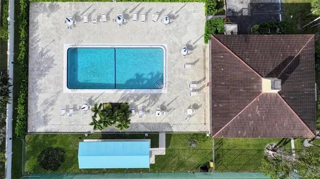 $2,950 | 5280 Northwest 2nd Avenue, Unit 412, Boca Raton, FL 33487