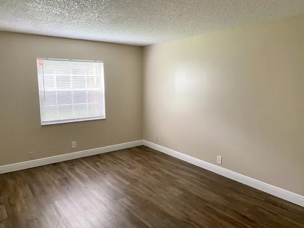 $2,050 | 3440 Rudolph Road, Unit 2, Lake Worth, FL 33461