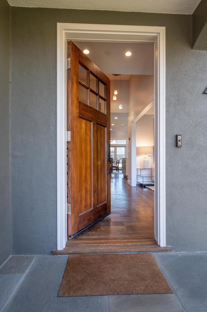 406 Avila Road San Mateo, CA 94402 - Photo 3 of 38 Gallery Image 3