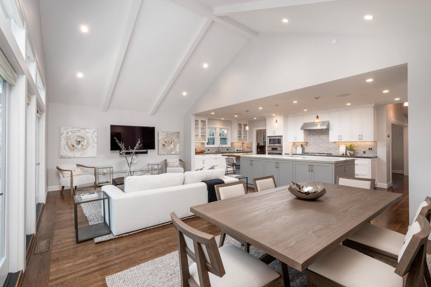 406 Avila Road San Mateo, CA 94402 - Photo 8 of 38 Gallery Image 8