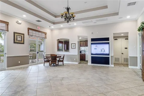 a view of a livingroom with furniture and furniture
