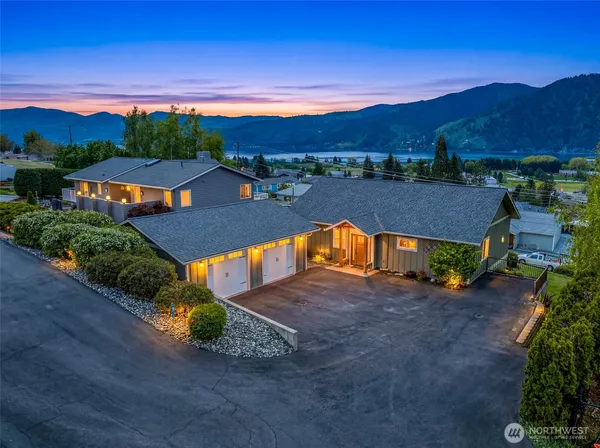 $975,000 | 25 Harvey Lewis Lane, Manson, WA 98831