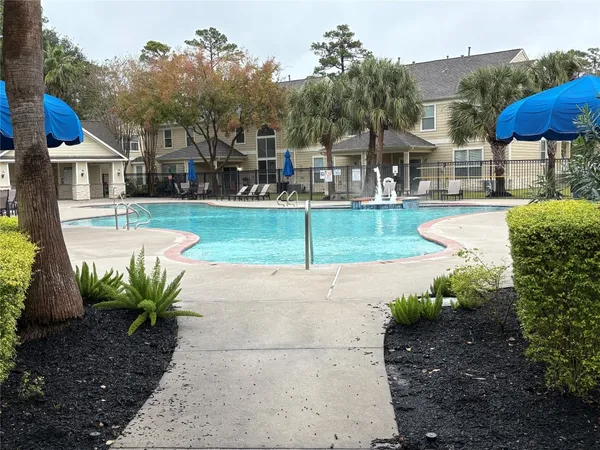 $224,000 | 13600 Breton Ridge Street, Unit 6A, Houston, TX 77070