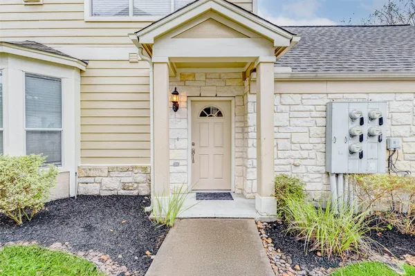 $224,000 | 13600 Breton Ridge Street, Unit 6A, Houston, TX 77070