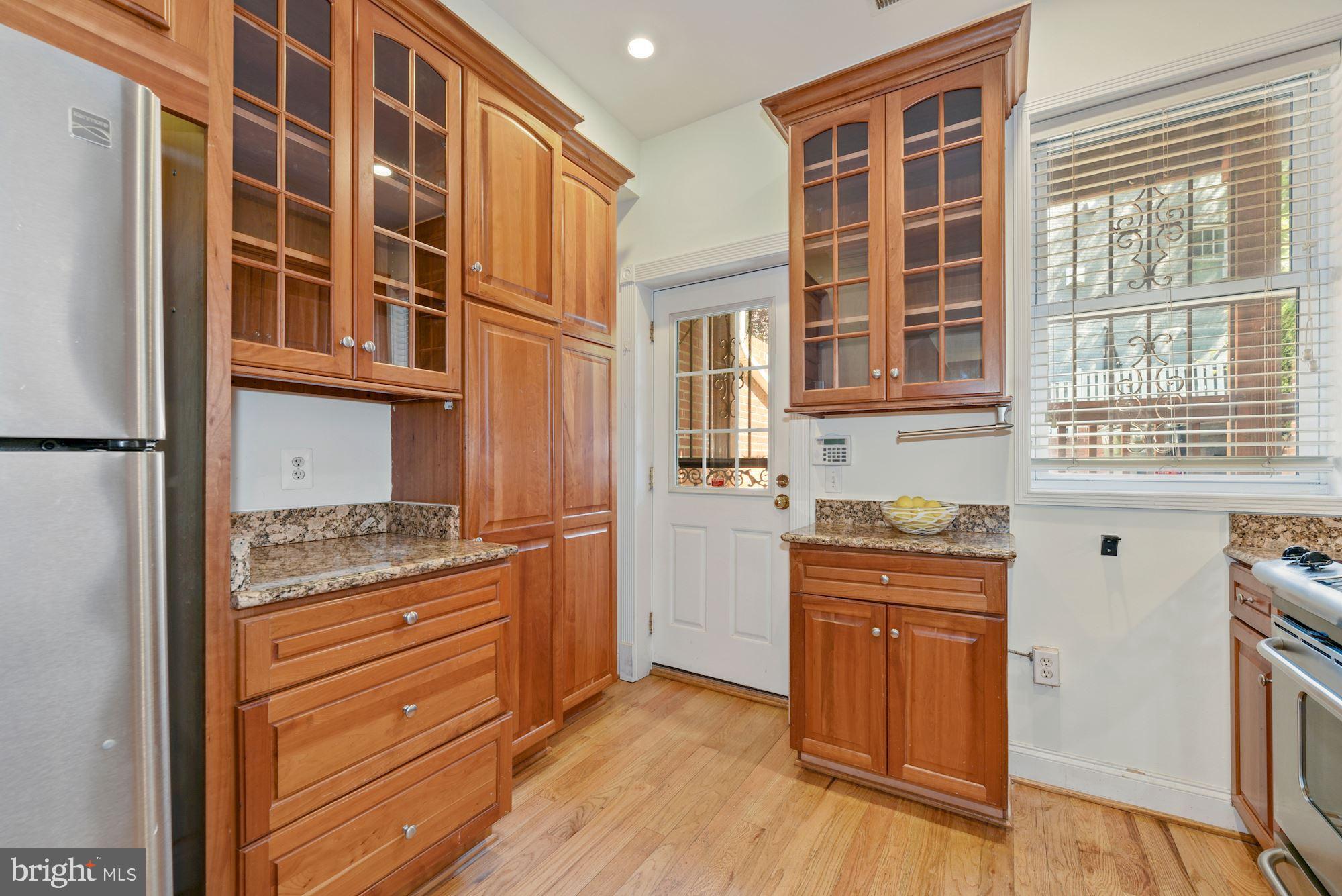 1909 Park Road Northwest Washington, DC 20010 - Photo 9 of 28 Kitchen