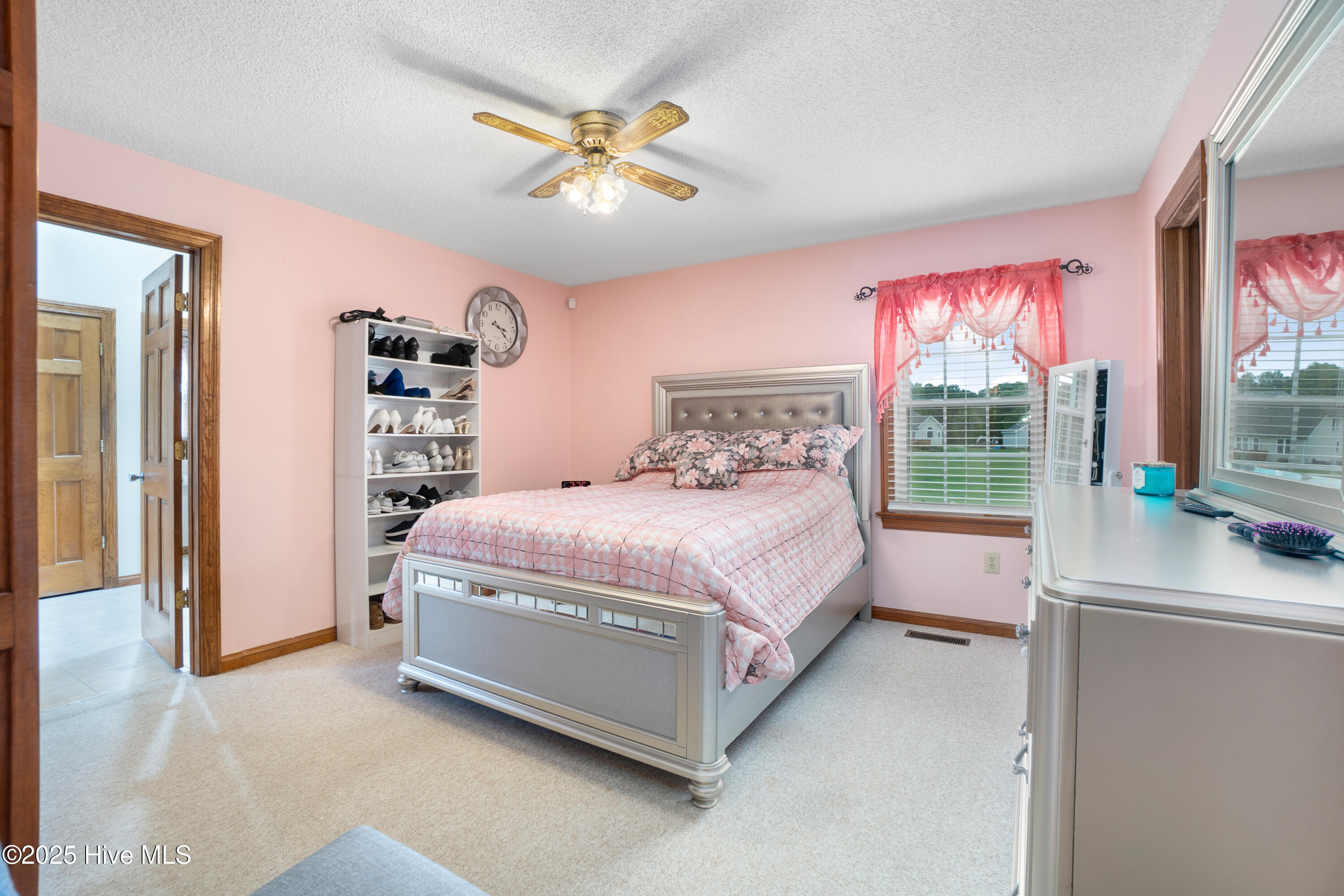 122 Dozier Road Moyock, NC 27958 - Photo 16 of 30 Bedroom 1