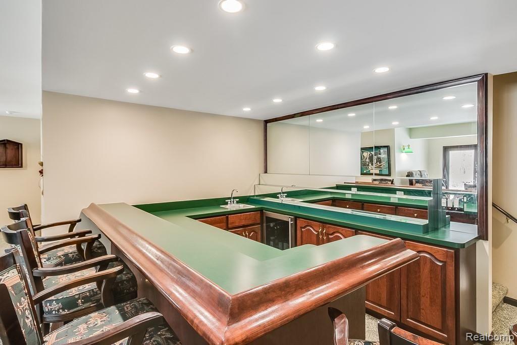 5345 Stickney Road Clarkston, MI 48348 - Photo 41 of 60 Full Bar .jpg