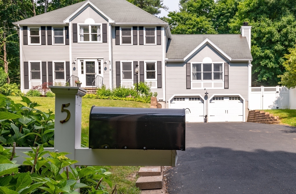 5 Curve Road Stoneham, MA 02180 - Photo 42 of 42 Gallery Image 42