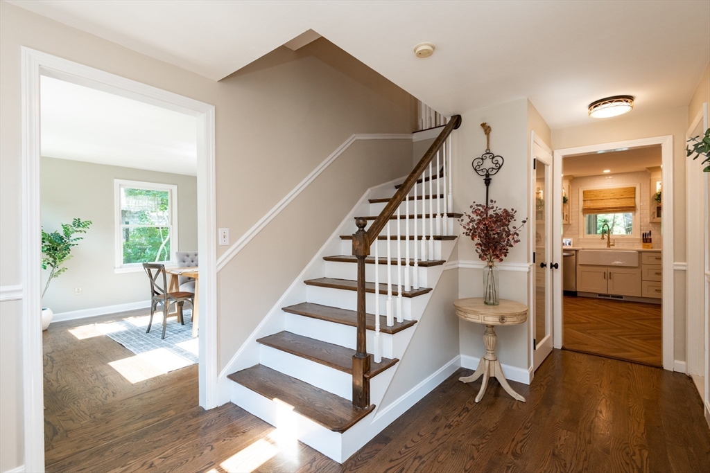 5 Curve Road Stoneham, MA 02180 - Photo 5 of 42 Gallery Image 5