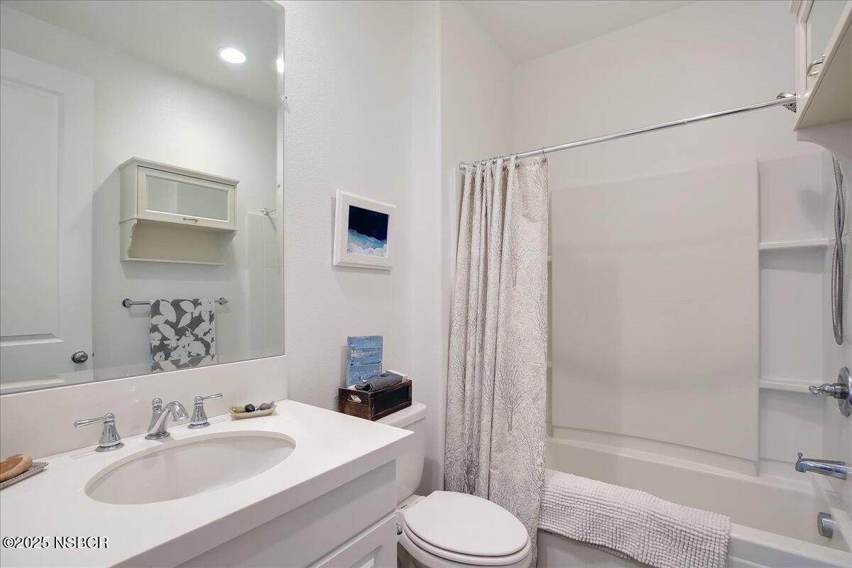 249 Deming Way, Unit 25 Buellton, CA 93427 - Photo 19 of 28 19