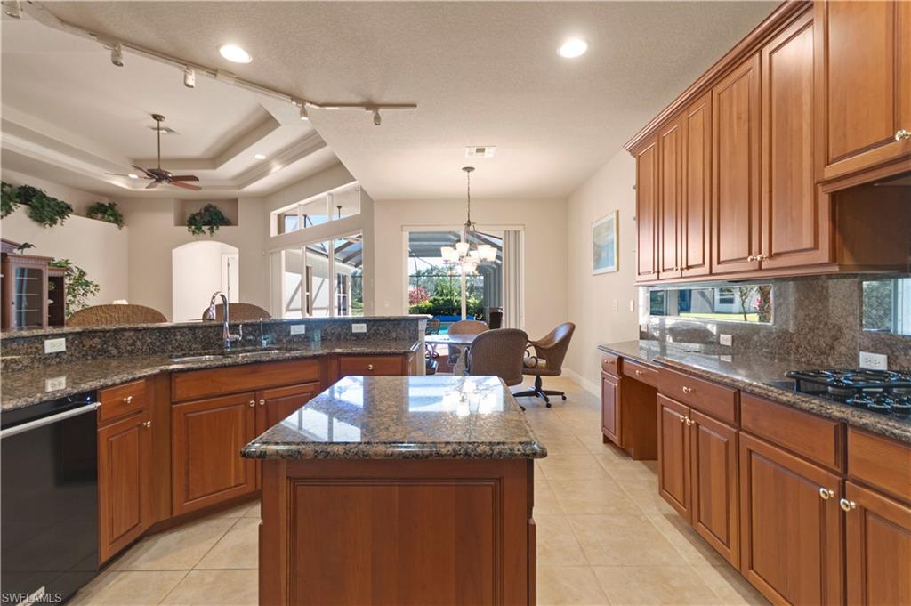 8855 Largo Mar Drive Estero, FL 33967 - Photo 15 of 50