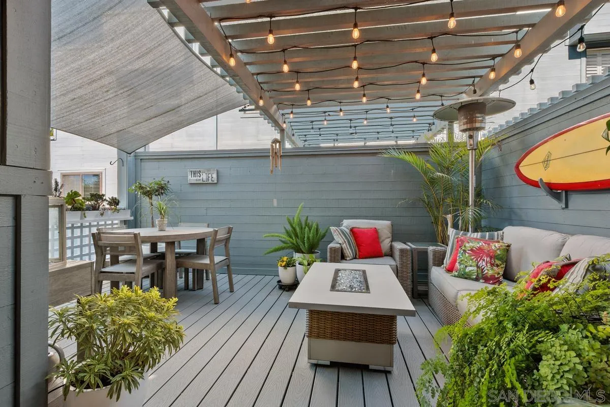 960 Intrepid Court Del Mar, CA 92014 - Photo 30 of 32 Gallery Image 30