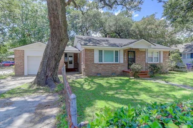 $2,100 | 5639 Flanders Avenue, North Charleston, SC 29406