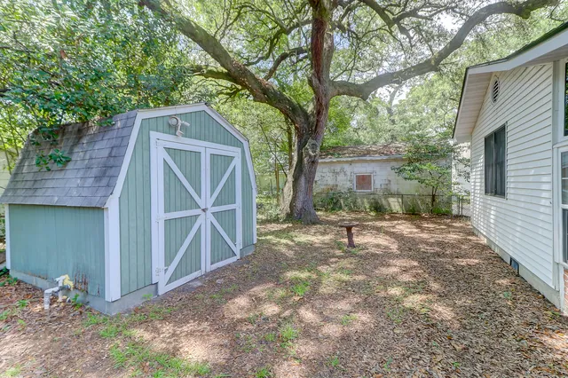 $2,100 | 5639 Flanders Avenue, North Charleston, SC 29406