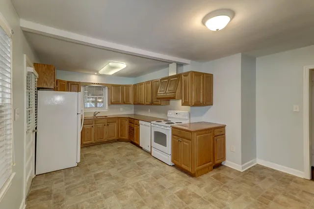 $2,100 | 5639 Flanders Avenue, North Charleston, SC 29406